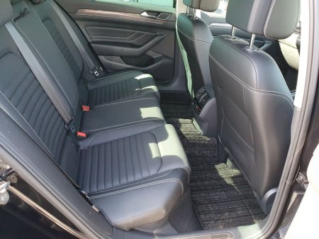 2023 Volkswagen Passat - photo 30