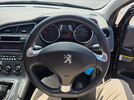 2015 Peugeot 5008 - photo 9
