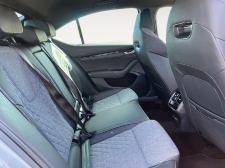 2025 Skoda Octavia - photo 13