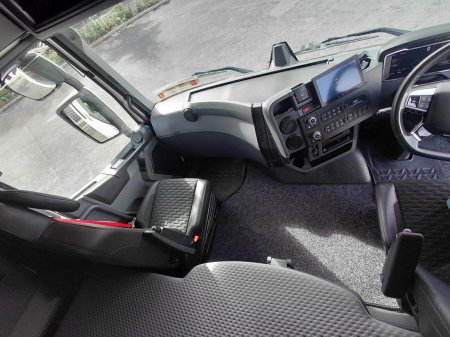 2024 Renault T-High - photo 16