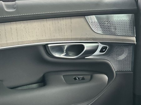 2025 Volvo XC90 - photo 20