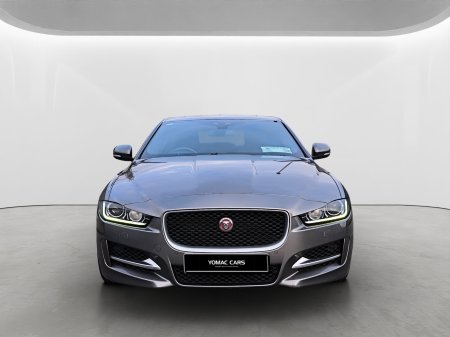 2015 Jaguar XE - photo 8
