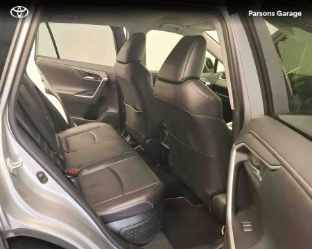 2021 Toyota RAV4 - photo 10