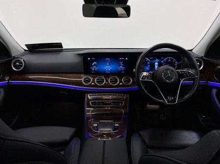 2022 Mercedes-Benz E-Class - photo 2