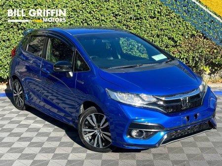 2018 Honda Fit S-SENSING 1.5 HYBRID AUTO // REVERSE CAMERA // ADAPTIVE CRUISE CONTROL // DIGITAL CLUSTER