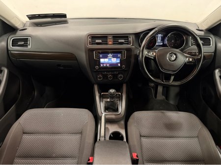 2016 Volkswagen Jetta - photo 33