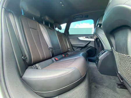 2017 Audi A4 - photo 11