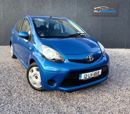 2012 Toyota Aygo - photo 2