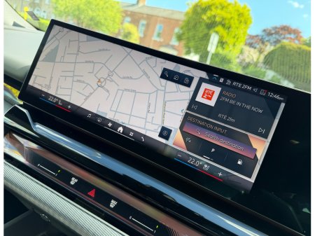 2025 BMW 5-Series - photo 25