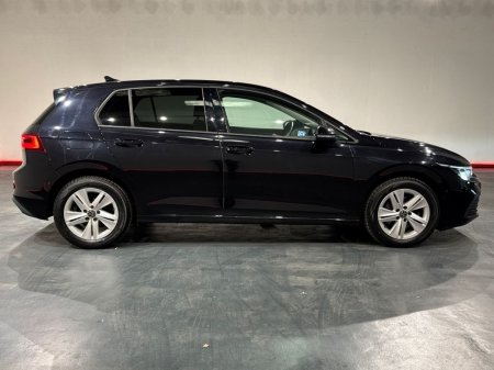 2021 Volkswagen Golf - photo 2