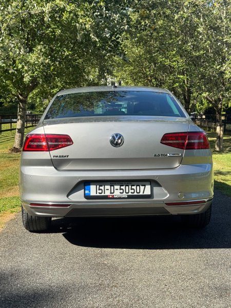 2015 Volkswagen Passat - photo 4