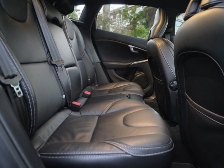 2018 Volvo V40 - photo 21