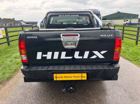 2008 Toyota Hilux - photo 15