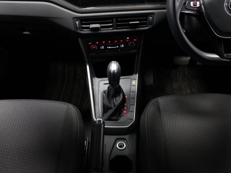 2019 Volkswagen Polo - photo 19