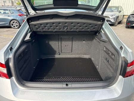 2024 Skoda Superb - photo 10