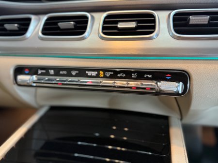 2020 Mercedes-Benz GLE - photo 38