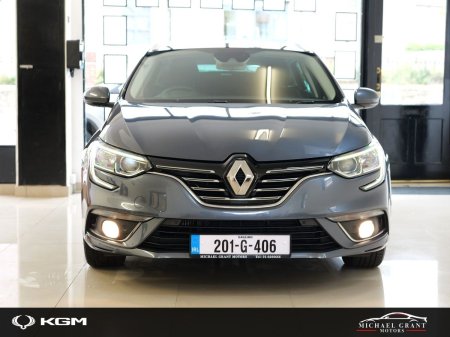 2020 Renault Megane - photo 2