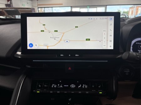 2025 Toyota C-HR - photo 15