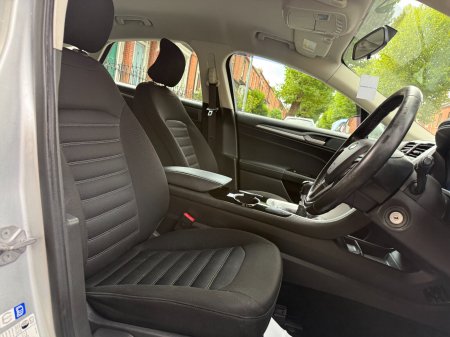 2016 Ford Mondeo - photo 13