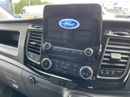 2021 Ford Transit - photo 19