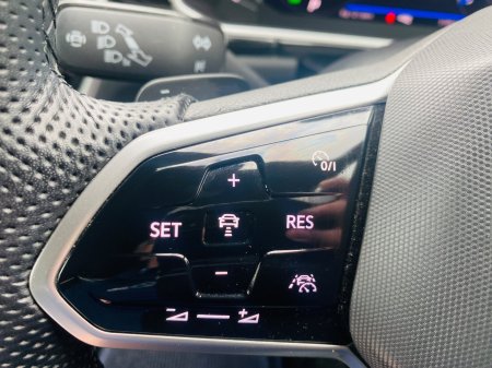 2023 Volkswagen T-Roc - photo 21