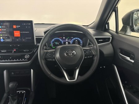 2024 Toyota Corolla Cross - photo 9