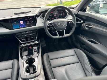 2024 Audi e-tron GT - photo 18