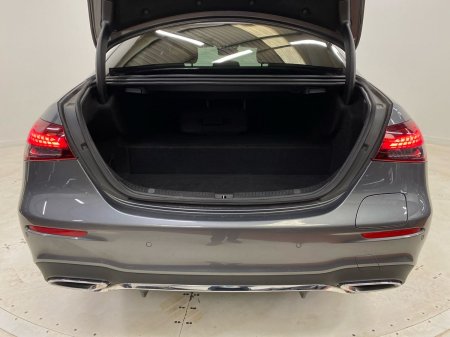 2022 Mercedes-Benz E-Class - photo 18