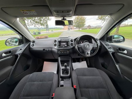 2015 Volkswagen Tiguan - photo 16
