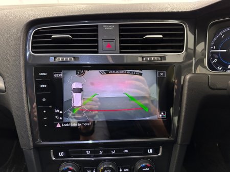 2020 Volkswagen Golf - photo 29