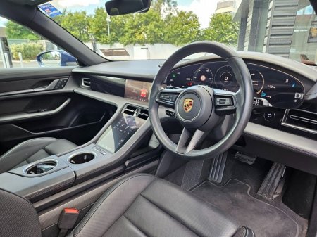 2024 Porsche Taycan - photo 8