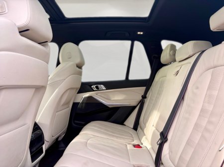 2021 BMW X5 - photo 13