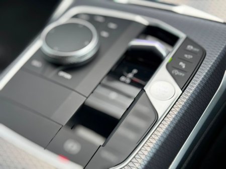 2024 BMW 3-Series - photo 15