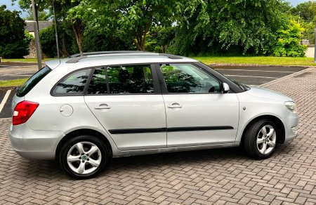 2012 Skoda Fabia - photo 3