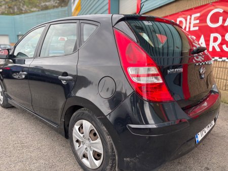 2011 Hyundai i30 - photo 12