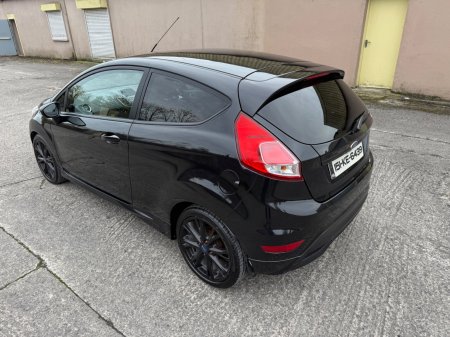2015 Ford Fiesta - photo 4
