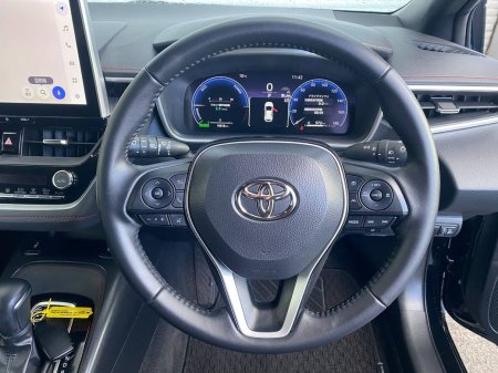 2025 Toyota Corolla - photo 4