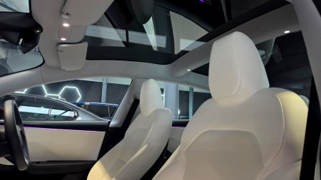 2024 Tesla Model 3 - photo 33