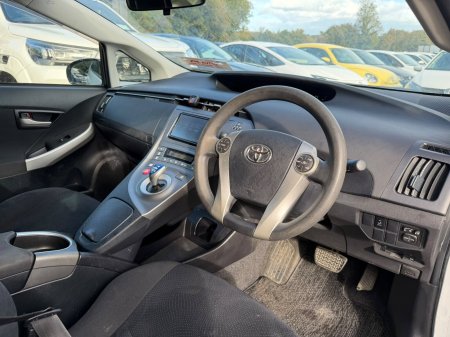 2015 Toyota Prius - photo 13