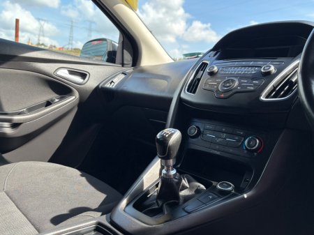 2015 Ford Focus - photo 5