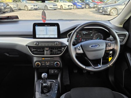 2019 Ford Focus - photo 6