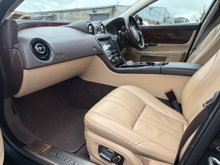 2015 Jaguar XJ - photo 13