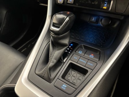 2022 Toyota RAV4 - photo 16