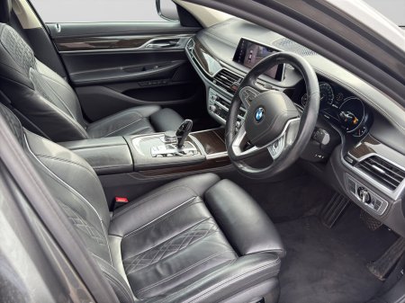 2019 BMW 7-Series - photo 9
