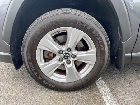 2019 Toyota RAV4 - photo 18