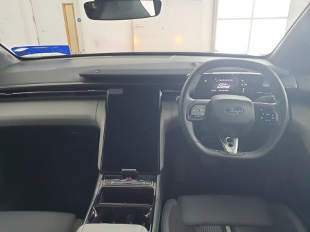 2025 Ford Capri - photo 10