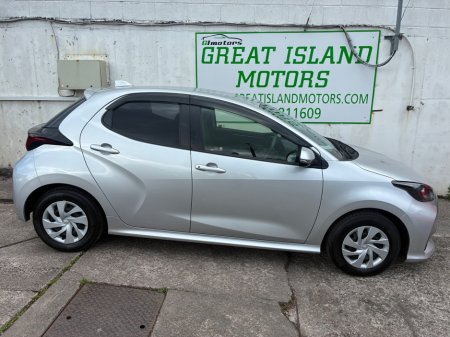 2021 Toyota Yaris - photo 4