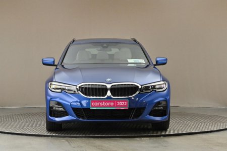 2022 BMW 3-Series - photo 2