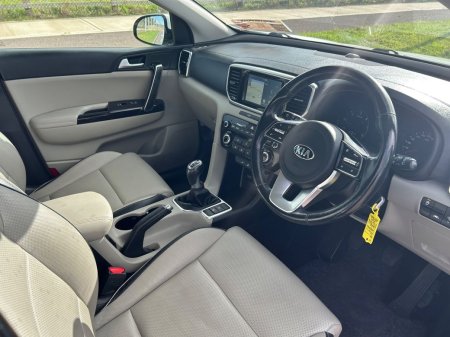 2020 Kia Sportage - photo 12