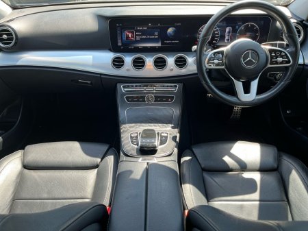 2020 Mercedes-Benz E-Class - photo 2